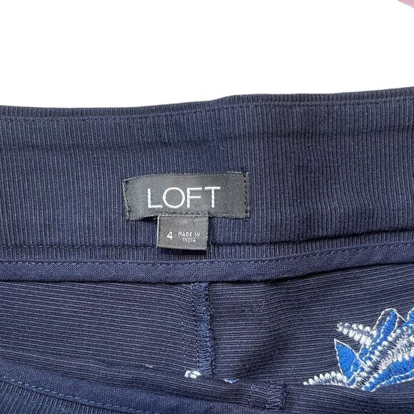 Loft Beaded Pineapple Novelty Shorts - Picture 9 of 10